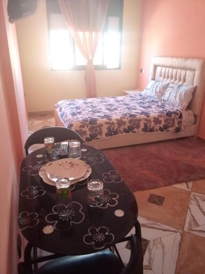 Ferienwohnung Blue Meadow Moulay Bousselham Exterior foto